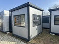 Bureau Container / Guérite de Gardien 2,60 × 2,40 m – Fenêtre de Distribution