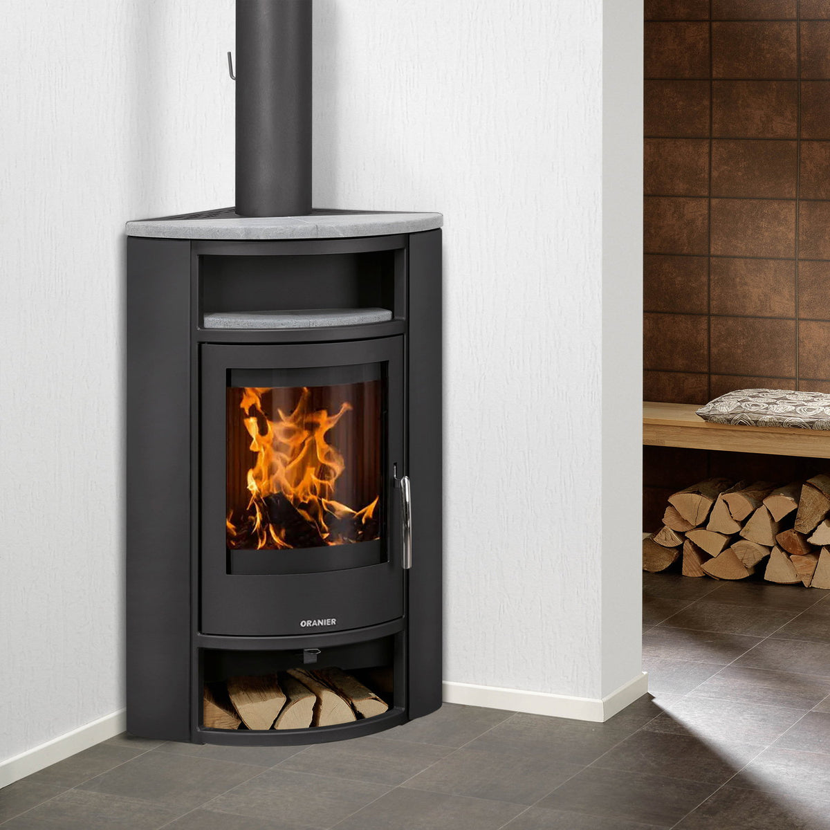 Poêle à bois d’angle Oranier Polar – Acier noir, 6,5 kW
