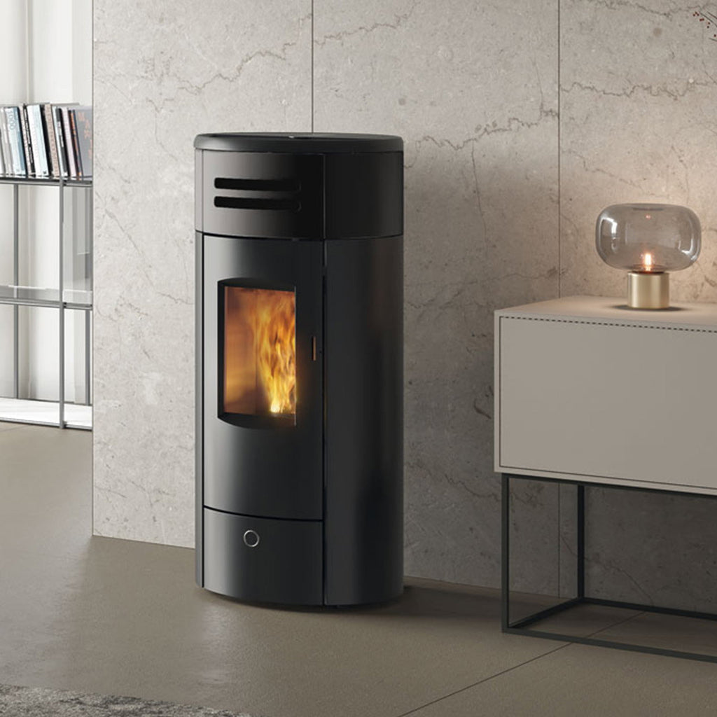 Poêle à granulés Edilkamin EK63 Yung 130++ Evo céramique noire 12,5 kW