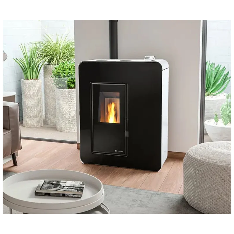 Poêle à granulés Ecoforest Ibiza 10 kW canalisable dans un intérieur