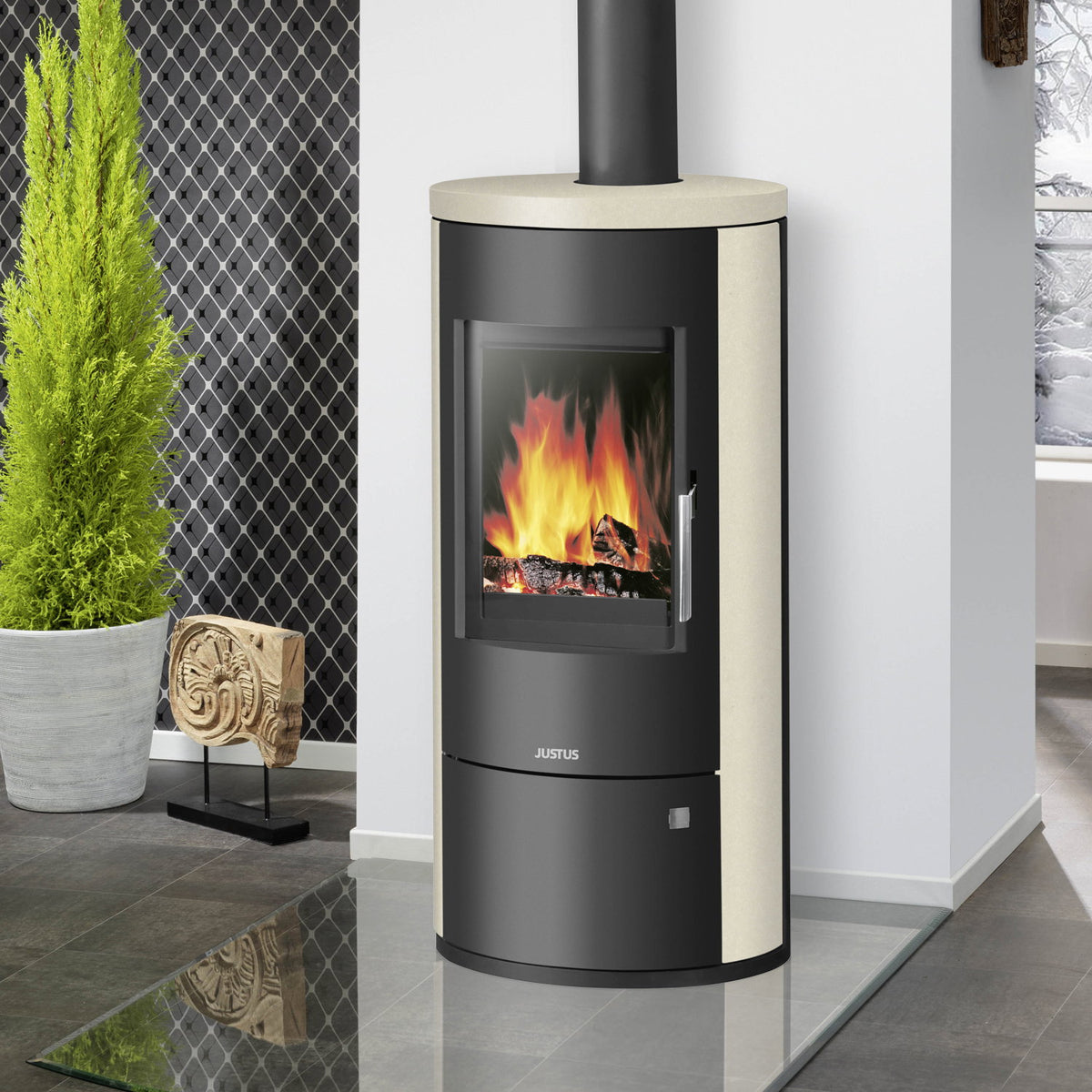 Justus Austin 7 – Poêle à bois acier noir et pierre calcaire crème 7 kW
