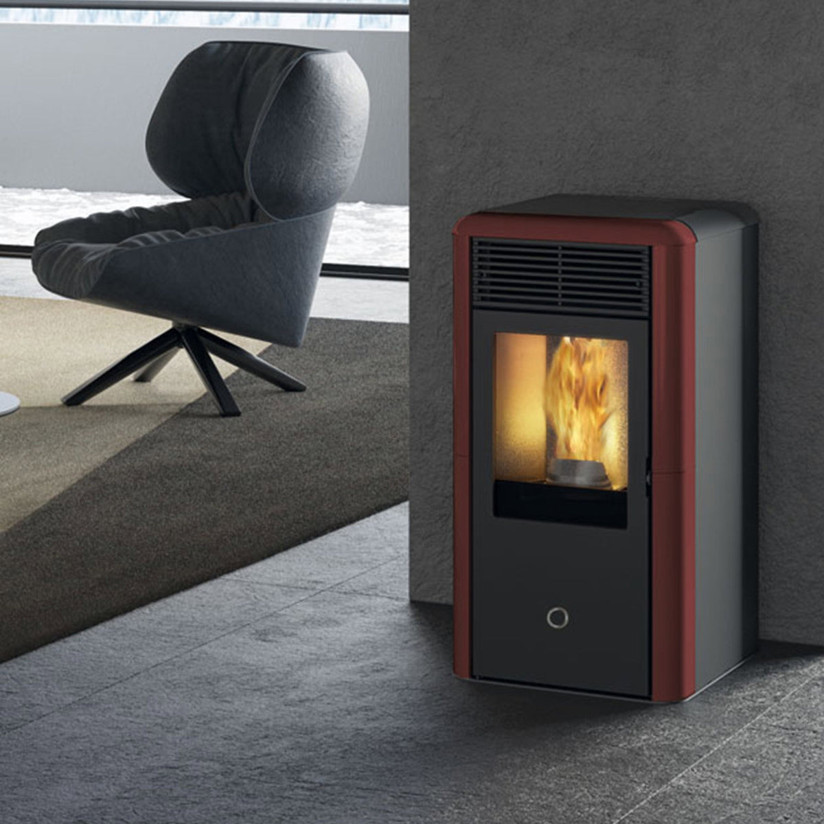Poêle à granulés hydro Edilkamin EK63 Spot 100 H Evo céramique bordeaux dans un intérieur