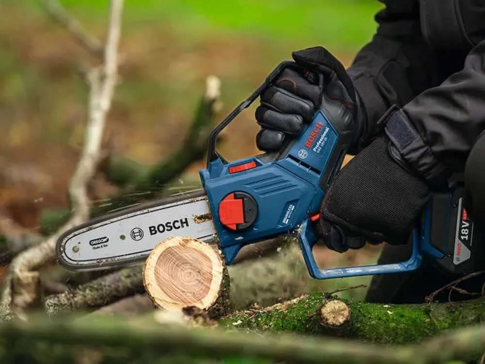Bosch Professional GKE 18V-20 – Élagueuse manuelle à batterie 18 V – Guide 20 cm – photo 6
