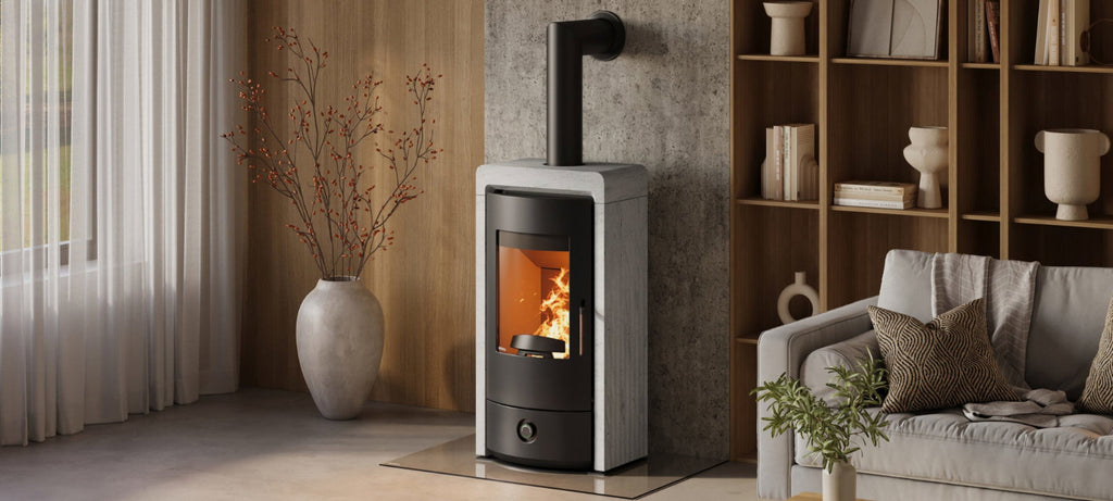 Rika Fox III – Poêle à bois 8 kW avec habillage en pierre naturelle