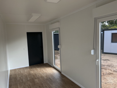 Premium Bürocontainer 6,00 x 2,44