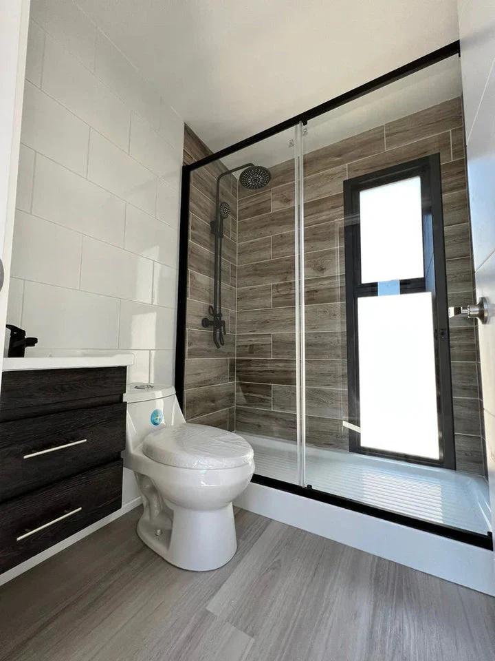 Maison modulaire MONTES de 36 m² – 2 chambres, salle de bain et cuisine ouverte