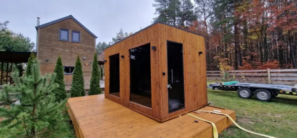 Sauna extérieur Koraxelo avec espace d’entrée