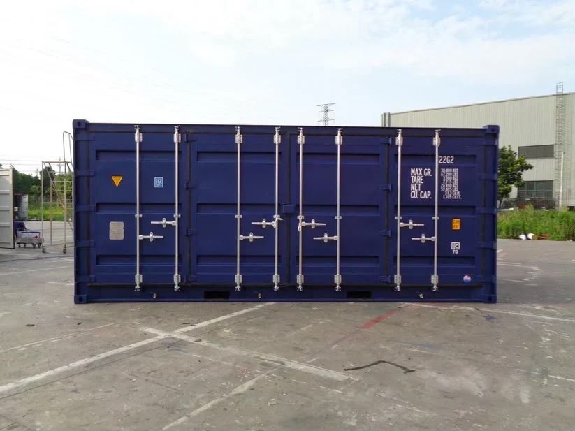 Conteneur maritime 20 pieds Open Side – Ouverture latérale intégrale pour le stockage et le transport