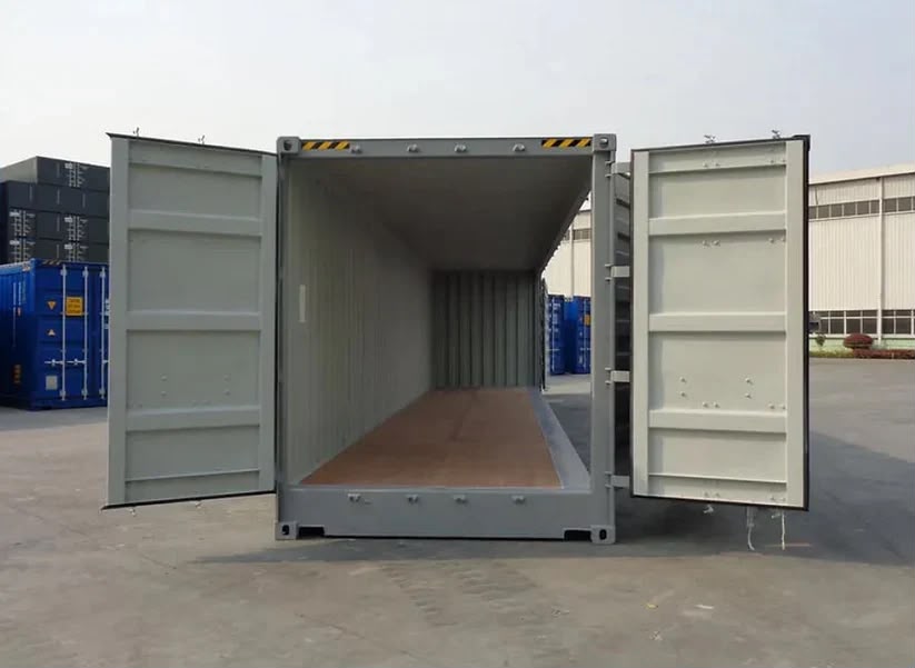 Conteneur maritime 40 pieds Open Side High Cube avec portes latérales – Accès intégral