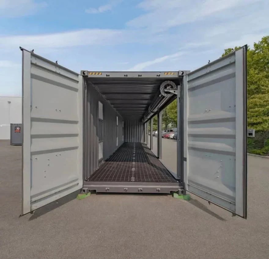 Conteneur maritime 40 pieds High Cube configuré – One Way, prêt à l’emploi