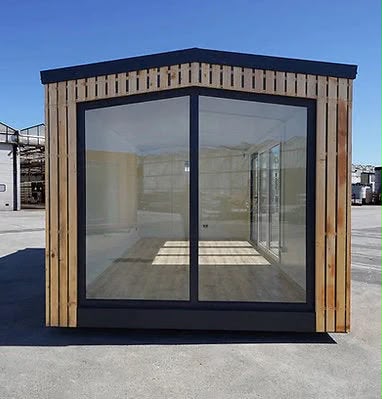 Conteneur bureau isolé 18 m² – 6 × 3 m avec vitrage