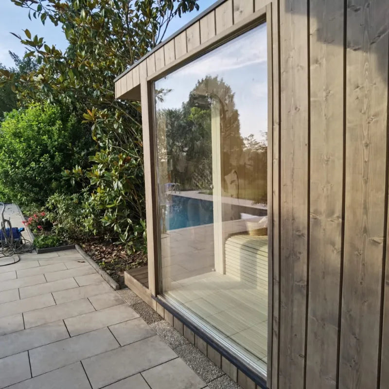 Sauna extérieure de jardin TOBUS L avec espace vestiaire