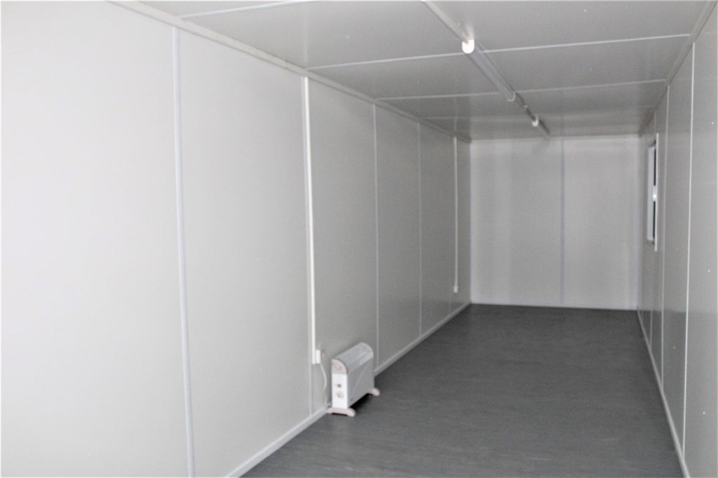 Bureau container 20 pieds avec 2 fenêtres – Isolation et chauffage – Réf. 1096